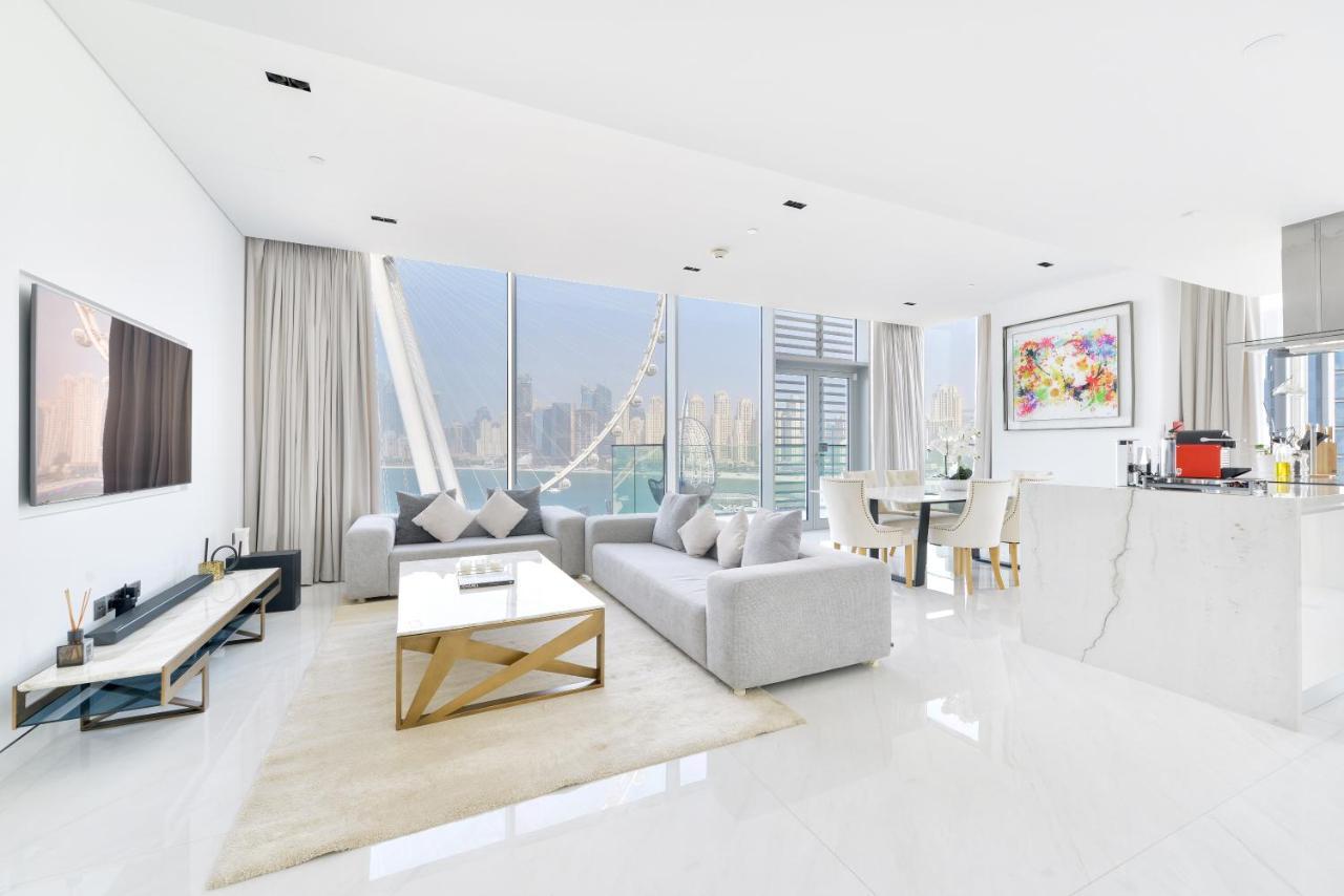 Spectacular 3 Bedroom Condo With Maids Room Facing The Dubai Eye Ngoại thất bức ảnh